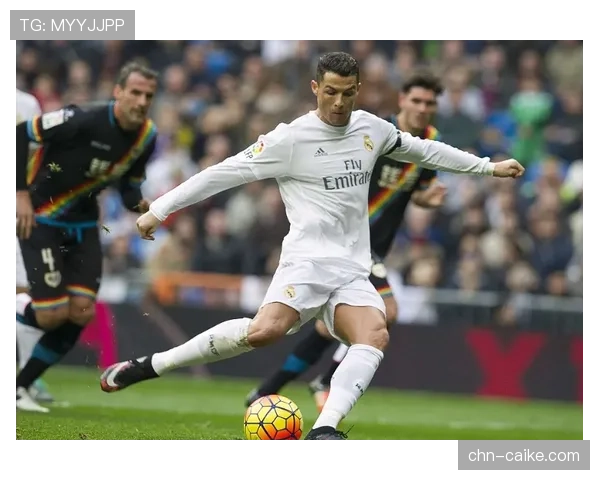 雨中激战，皇马对阵巴列卡诺的比赛用球更换频率创赛季新高